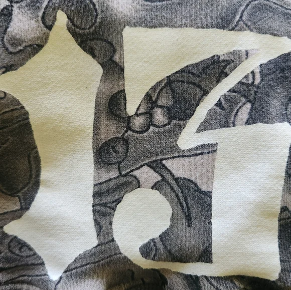 Ed Hardy Graphic Sweatshirt with Skull Design - Picture 7 of 13